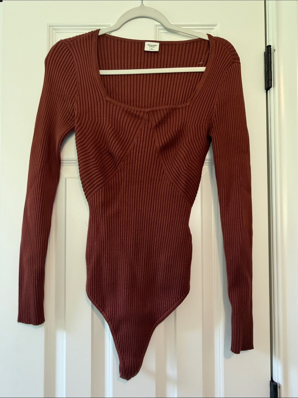 Abercrombie & Fitch Ribbed Square Neck Long Sleeve Bodysuit in Rust